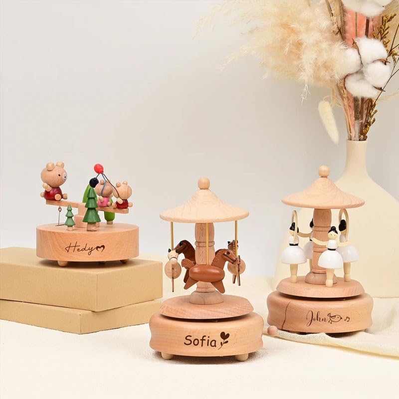 Customized Wooden Music Box, Personalized Name Carving, for Birthday, Valentine's Day, Christmas, Graduation