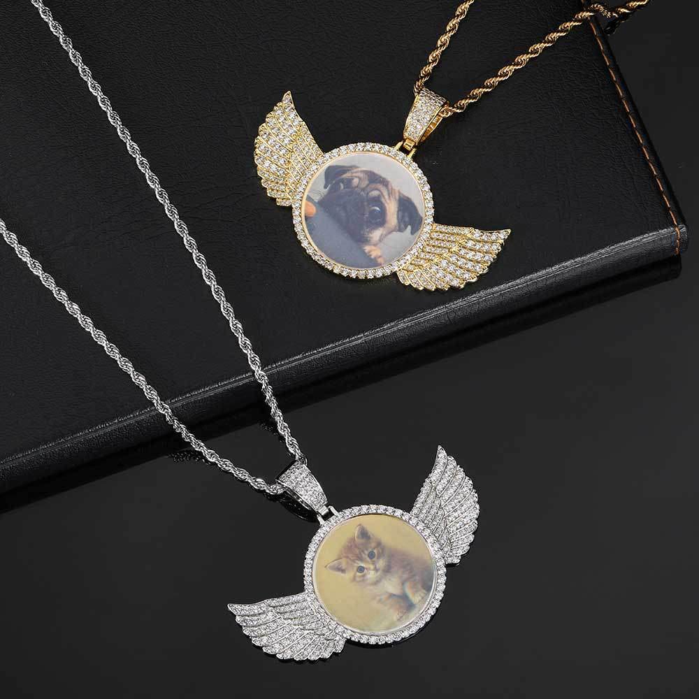 Handimake Customized Photo Necklace, Personalized Angel Wing Circular Pendant, DIY Creative Photo Frame Necklace Accessory, s, Copper, copper inlaid zircon, Small